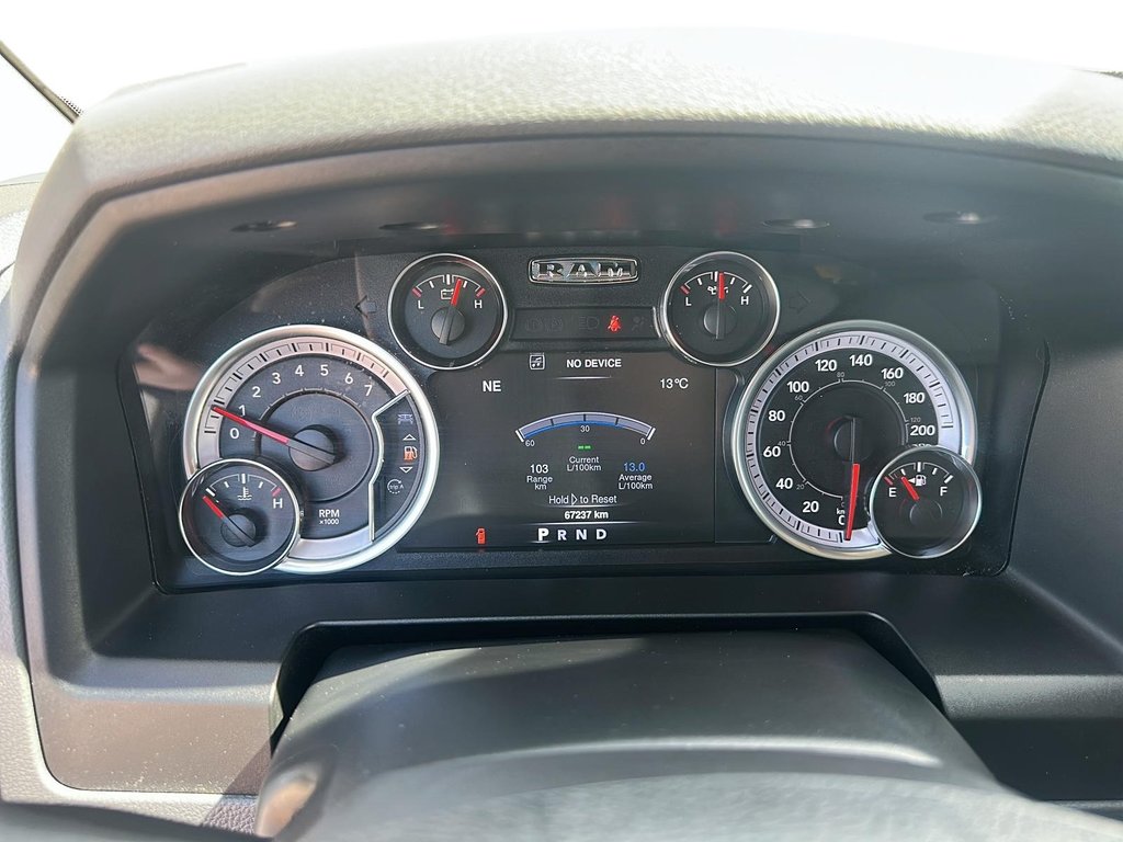 2020 Ram RAM 1500 Classic Crew Cab 4x4 (DS) ST (140.5 WB 5'7 Box) SWB in Stratford, Ontario - 13 - w1024h768px