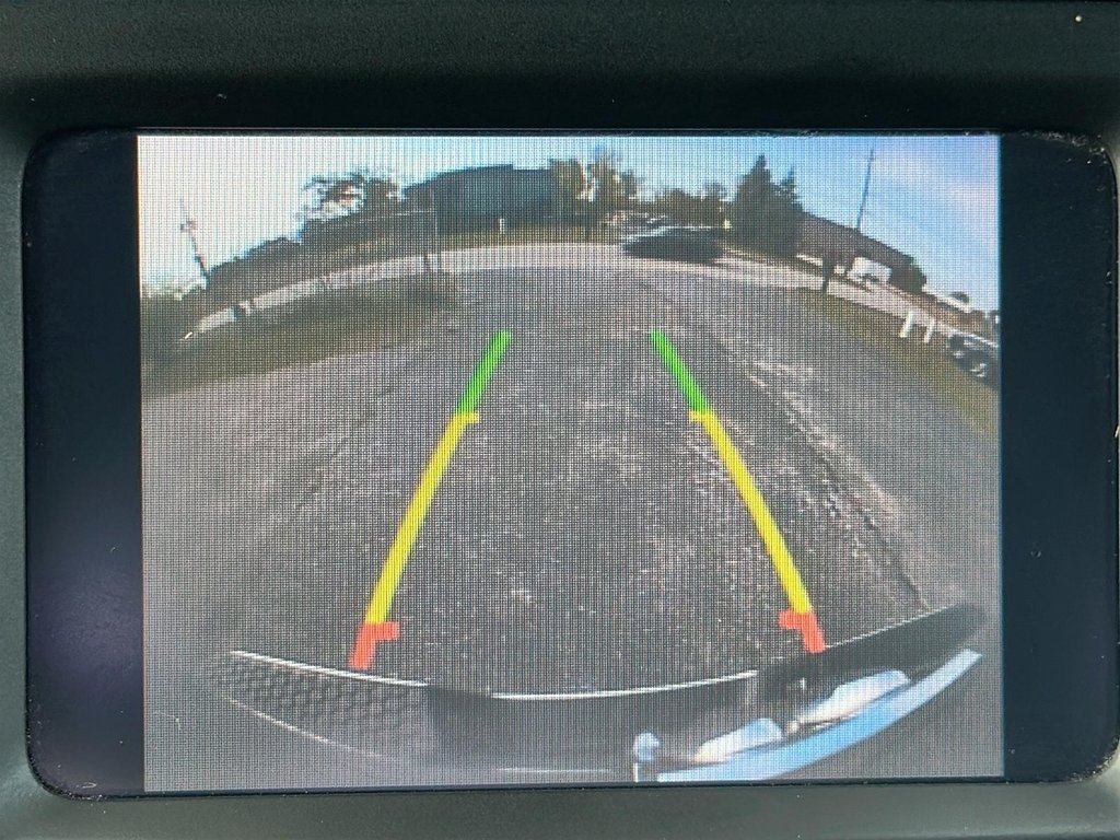 2022 Ram RAM 1500 Classic Crew Cab 4x4 (DS) SLT (140.5 WB 5'7 Box) SWB in Stratford, Ontario - 16 - w1024h768px