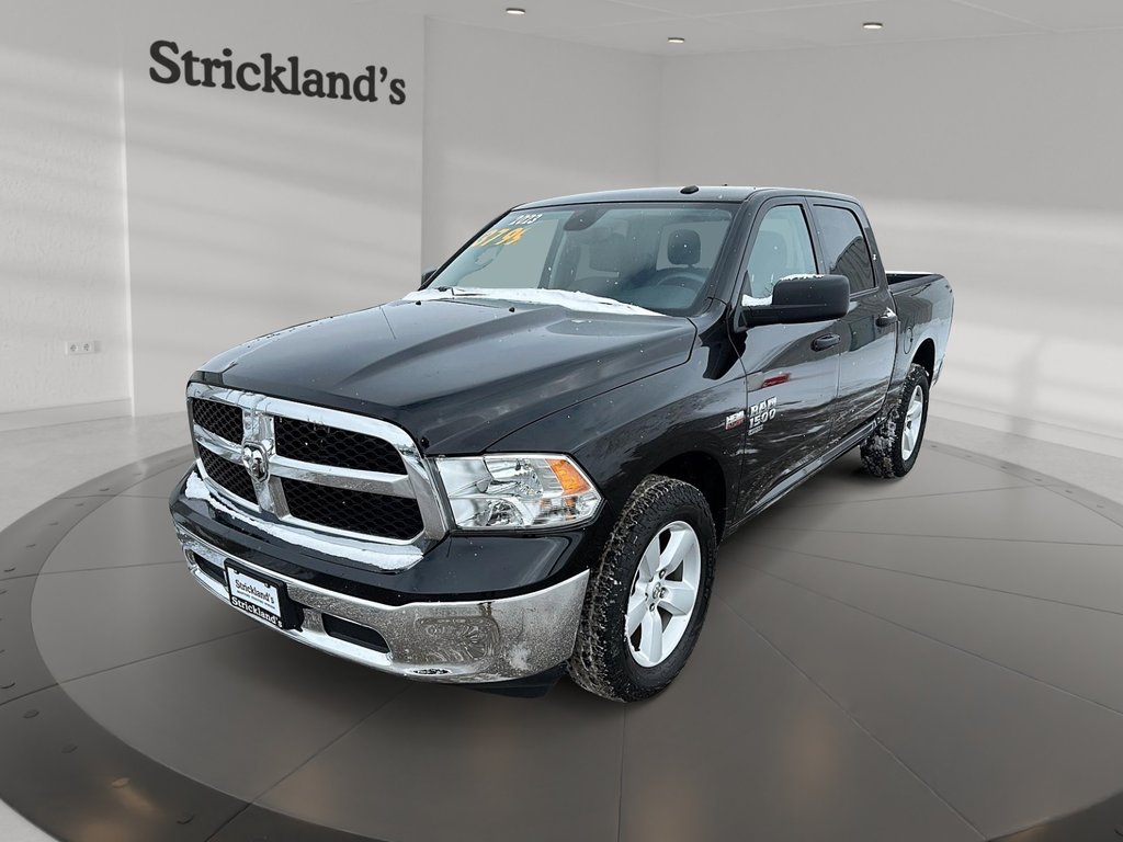 2023 Ram RAM 1500 Classic Crew Cab 4x4 (DS) SLT (140.5 WB 5'7 Box) SWB in Stratford, Ontario - 1 - w1024h768px