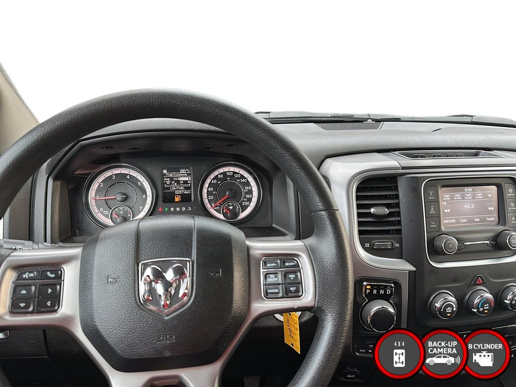 2023 Ram RAM 1500 Classic Crew Cab 4x4 (DS) SLT (140.5 WB 5'7 Box) SWB in Stratford, Ontario - 13 - w1024h768px