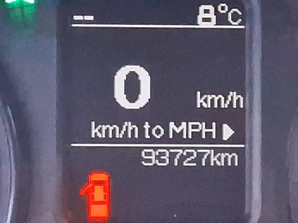 2023 Ram RAM 1500 Classic Crew Cab 4x4 (DS) SLT (140.5 WB 5'7 Box) SWB in Stratford, Ontario - 14 - w1024h768px