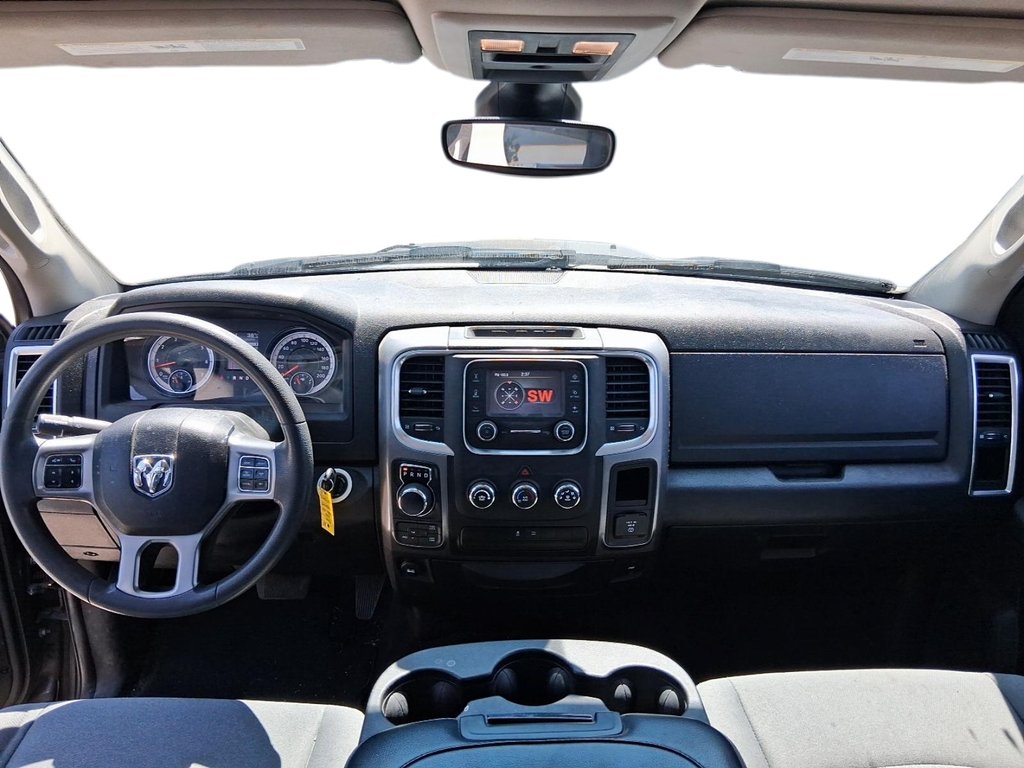 2023 Ram RAM 1500 Classic Crew Cab 4x4 (DS) SLT (140.5 WB 5'7 Box) SWB in Stratford, Ontario - 12 - w1024h768px