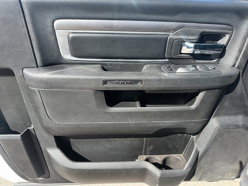 2021 Ram RAM 1500 Classic Reg Cab 4x2 (DS) ST (140.5 WB 8' Box) LWB in Stratford, Ontario - 9 - w1024h768px