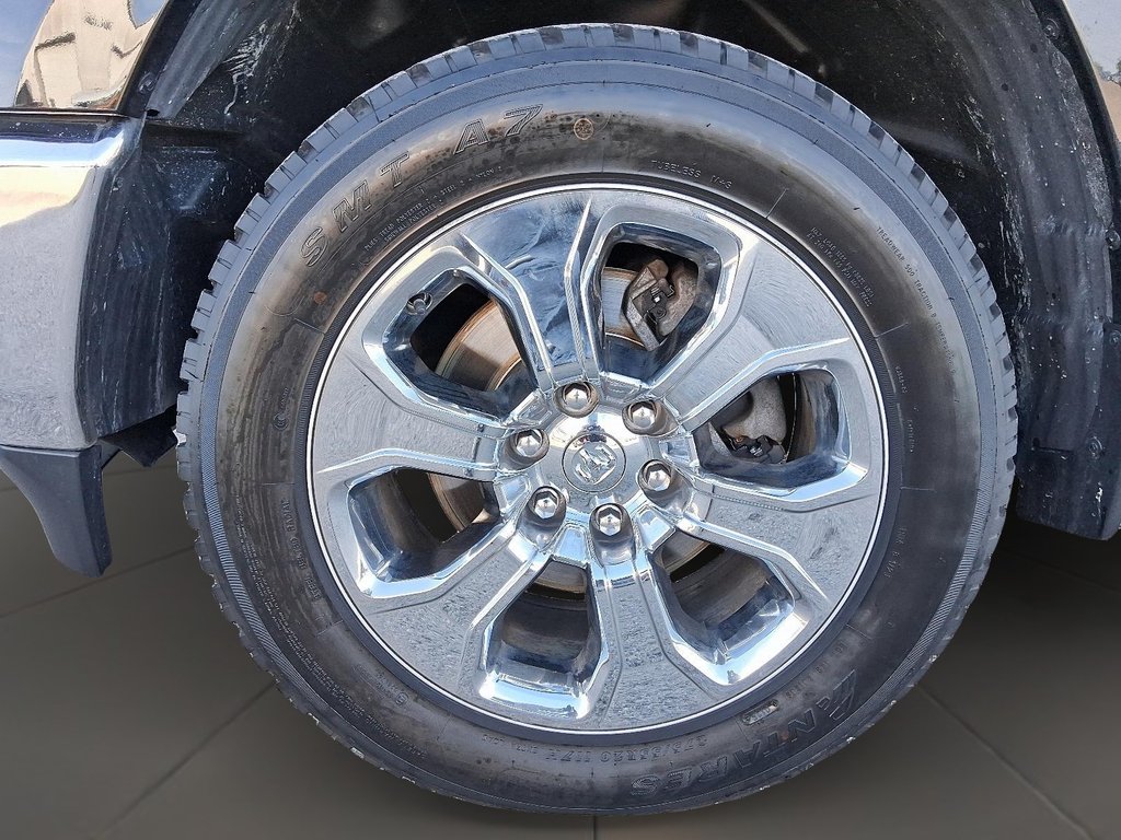 2019 Ram RAM 1500 Crew Cab 4x4 (DT) Big Horn LWB in Stratford, Ontario - 7 - w1024h768px