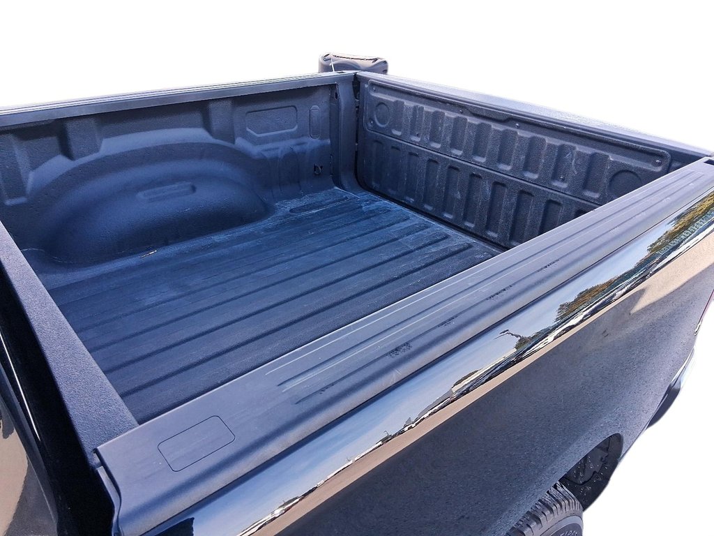 2019 Ram RAM 1500 Crew Cab 4x4 (DT) Big Horn LWB in Stratford, Ontario - 17 - w1024h768px