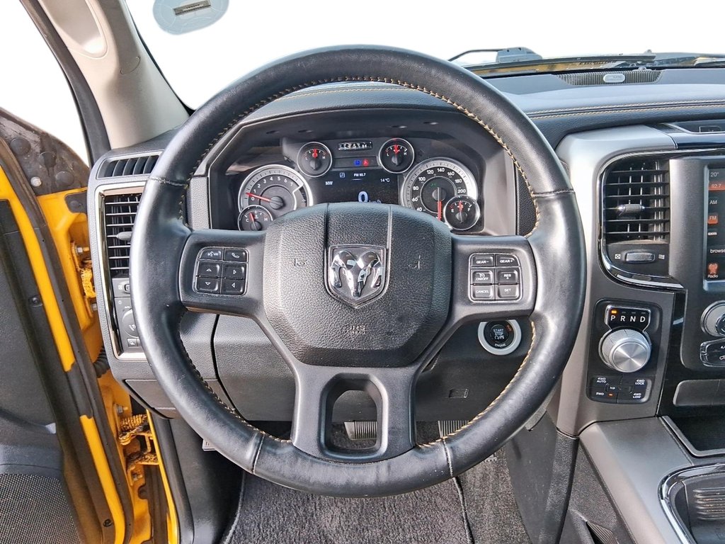 2016 Ram RAM 1500 Crew Cab 4x4 Sport (140.5 WB - 5.7 Box) in Stratford, Ontario - 13 - w1024h768px