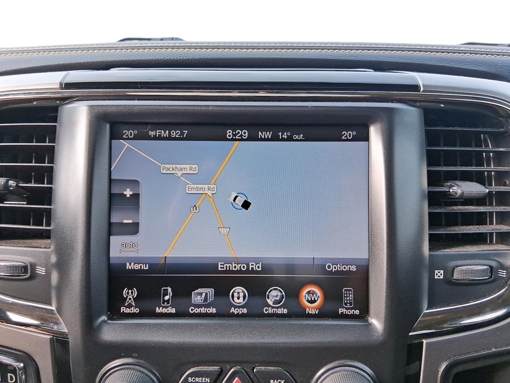 2016 Ram RAM 1500 Crew Cab 4x4 Sport (140.5 WB - 5.7 Box) in Stratford, Ontario - 23 - w1024h768px