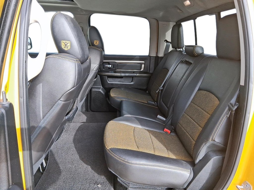 2016 Ram RAM 1500 Crew Cab 4x4 Sport (140.5 WB - 5.7 Box) in Stratford, Ontario - 9 - w1024h768px