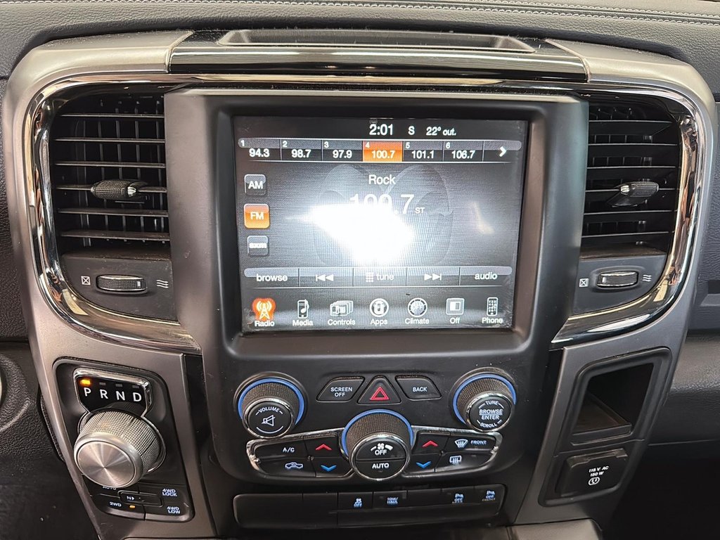 2016 Ram RAM 1500 Crew Cab 4x4 Sport (140.5 WB - 5.7 Box) in Stratford, Ontario - 18 - w1024h768px