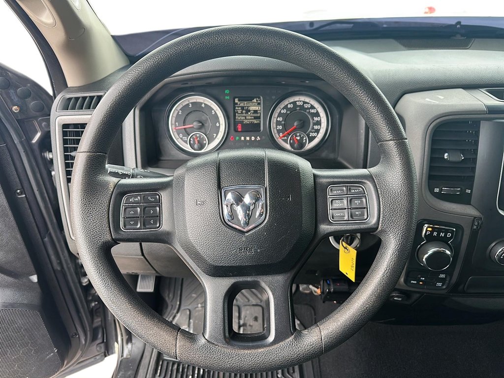 2019 Ram RAM 1500 Quad Cab 4x4 (ds) ST (140.5 WB 6'4 Box) in Stratford, Ontario - 10 - w1024h768px