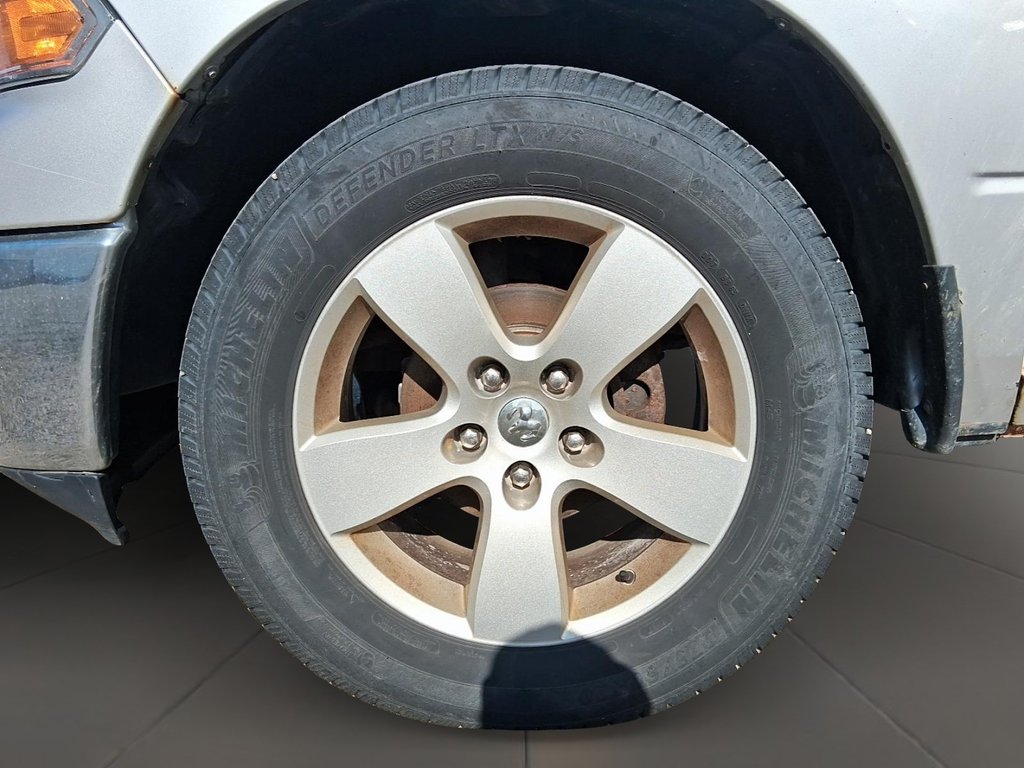 2012 Ram RAM 1500 Quad Cab 4x4 Outdoorsman in Stratford, Ontario - 6 - w1024h768px