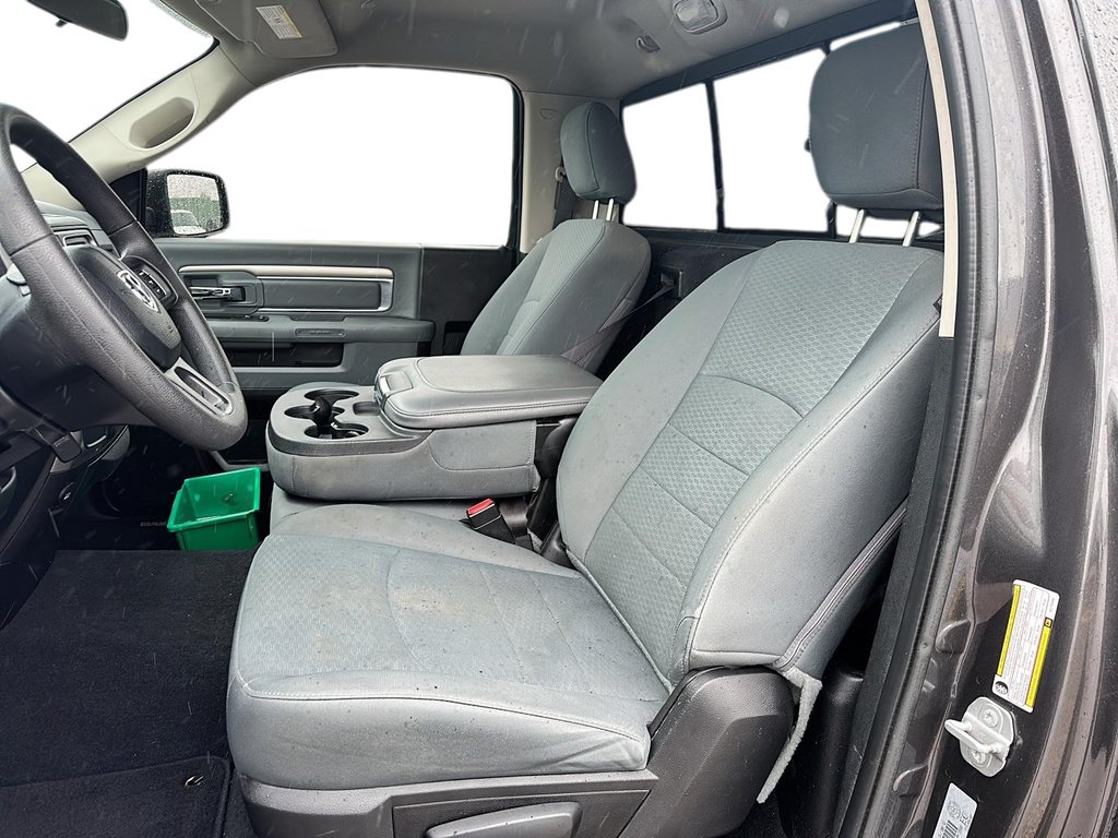 2019 Ram RAM 1500 Reg Cab 4x2 (DS) ST (120.5 WB 6'4 Box) in Stratford, Ontario - 8 - w1024h768px