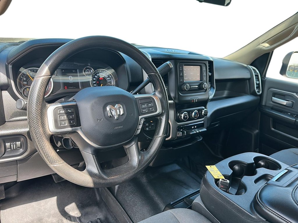 2019 Ram RAM 2500 Crew Cab 4x4 Big Horn (169 WB 8' Box) in Stratford, Ontario - 9 - w1024h768px