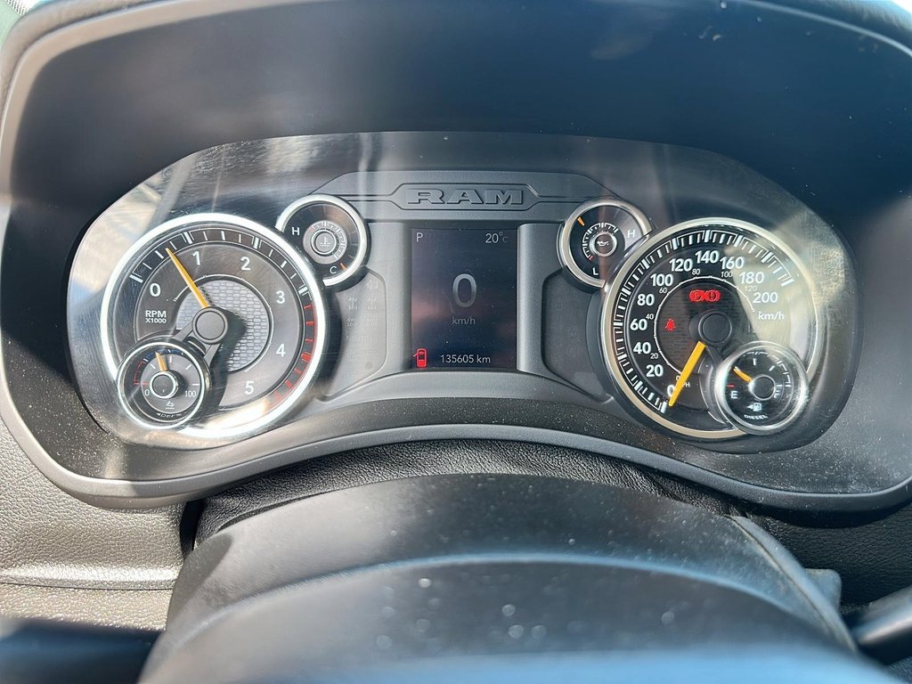 2019 Ram RAM 2500 Crew Cab 4x4 Big Horn (169 WB 8' Box) in Stratford, Ontario - 13 - w1024h768px