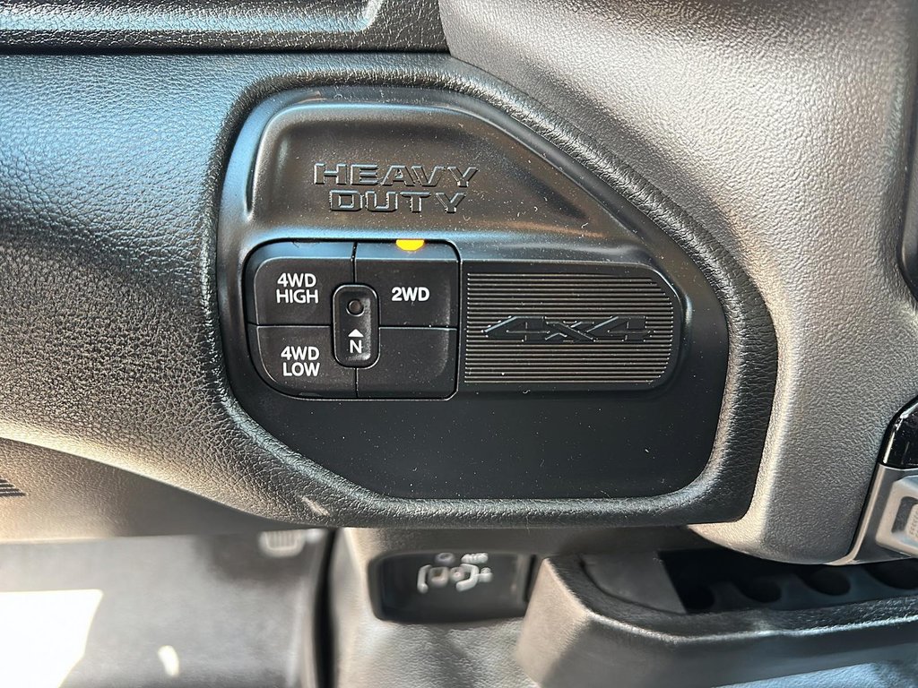 2019 Ram RAM 2500 Crew Cab 4x4 Big Horn (169 WB 8' Box) in Stratford, Ontario - 15 - w1024h768px