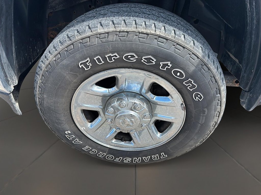 2019 Ram RAM 2500 Crew Cab 4x4 Big Horn (169 WB 8' Box) in Stratford, Ontario - 7 - w1024h768px