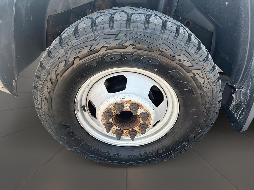 2016 Ram RAM 3500 Crew Cab 4x4 ST - (169 WB - 8 Box) in Stratford, Ontario - 7 - w1024h768px