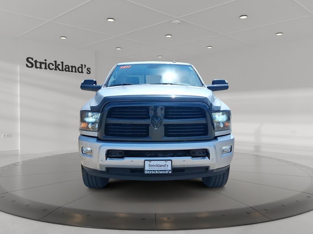2017 Ram RAM 3500 Crew Cab 4x4 SLT - (149'' WB - 6.4'' Box) in Stratford, Ontario - 2 - w1024h768px