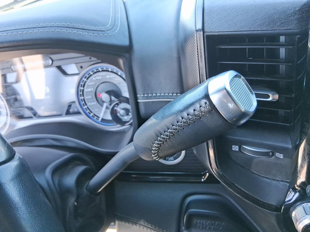 2022 Ram RAM 3500 Mega Cab 4x4 Limited (160 WB 6.4' Box) in Stratford, Ontario - 17 - w1024h768px