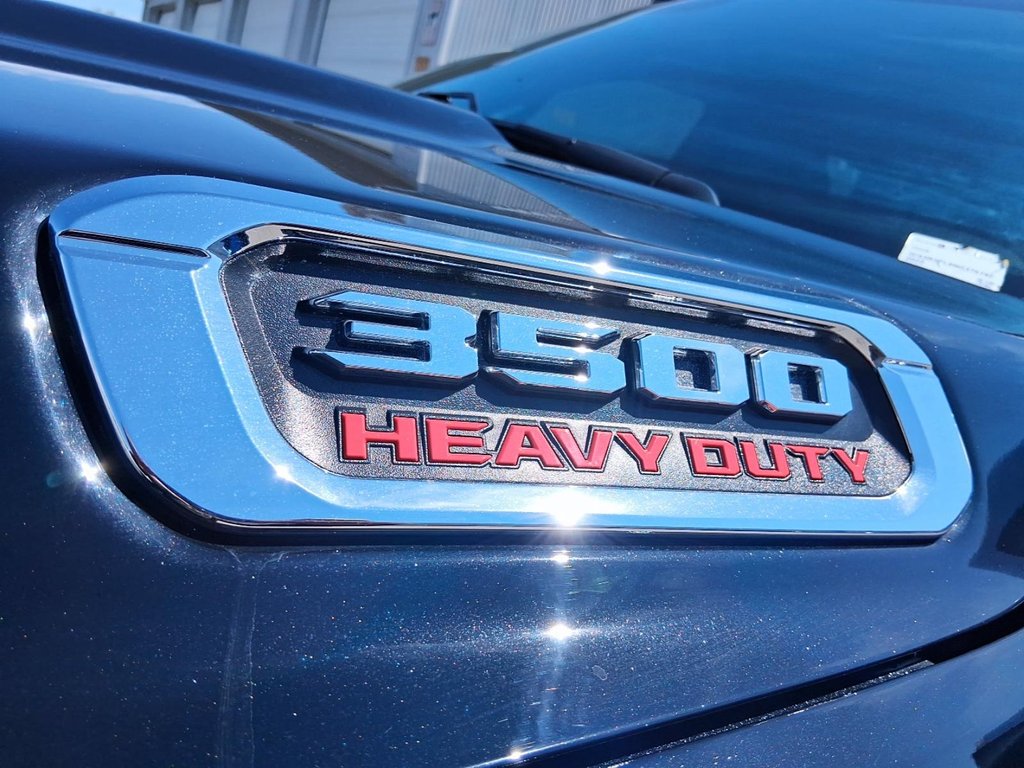 2022 Ram RAM 3500 Mega Cab 4x4 Limited (160 WB 6.4' Box) in Stratford, Ontario - 6 - w1024h768px