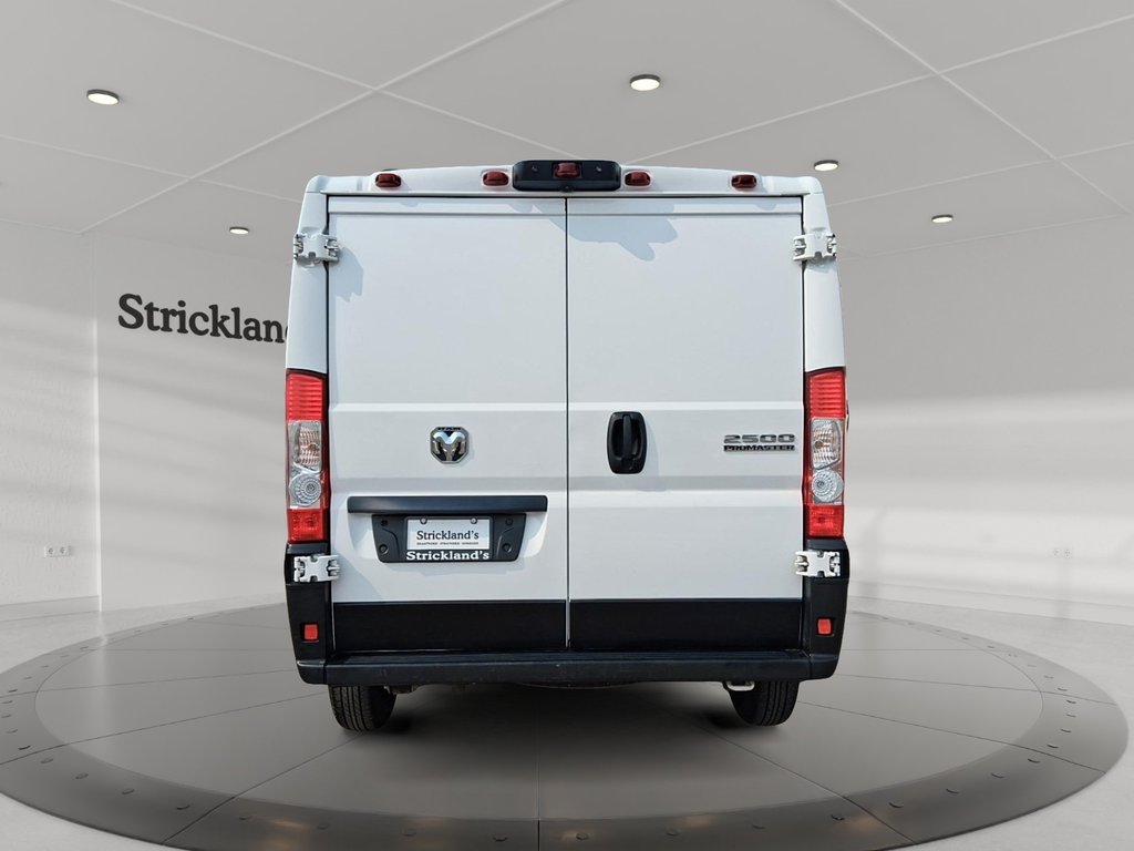 2023 Ram RAM Promaster Cargo Van 2500 Low Roof (136 In WB) in Stratford, Ontario - 3 - w1024h768px