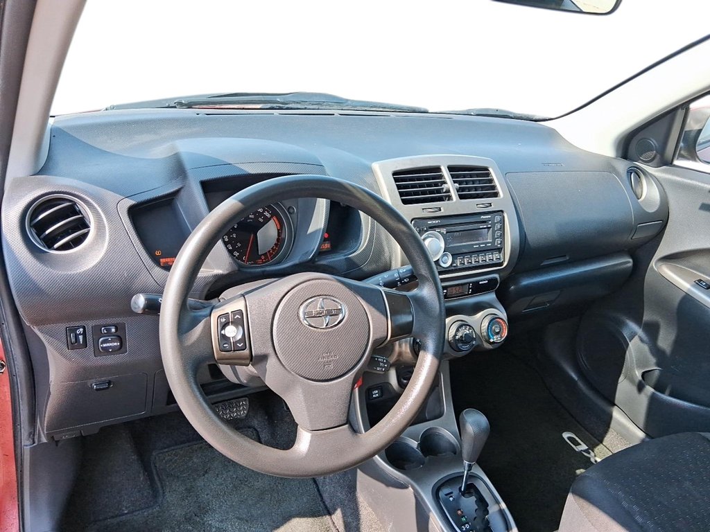2011 Scion xD 4sp at in Stratford, Ontario - 10 - w1024h768px