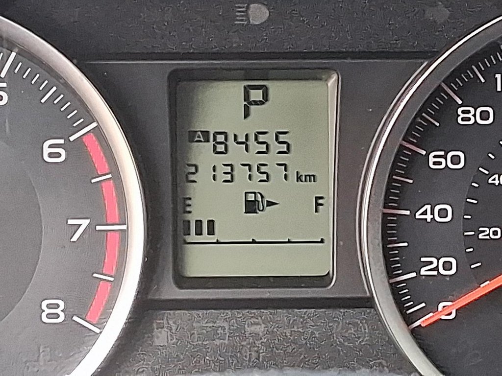 2015 Subaru Forester 2.5i Convenience at in Stratford, Ontario - 13 - w1024h768px