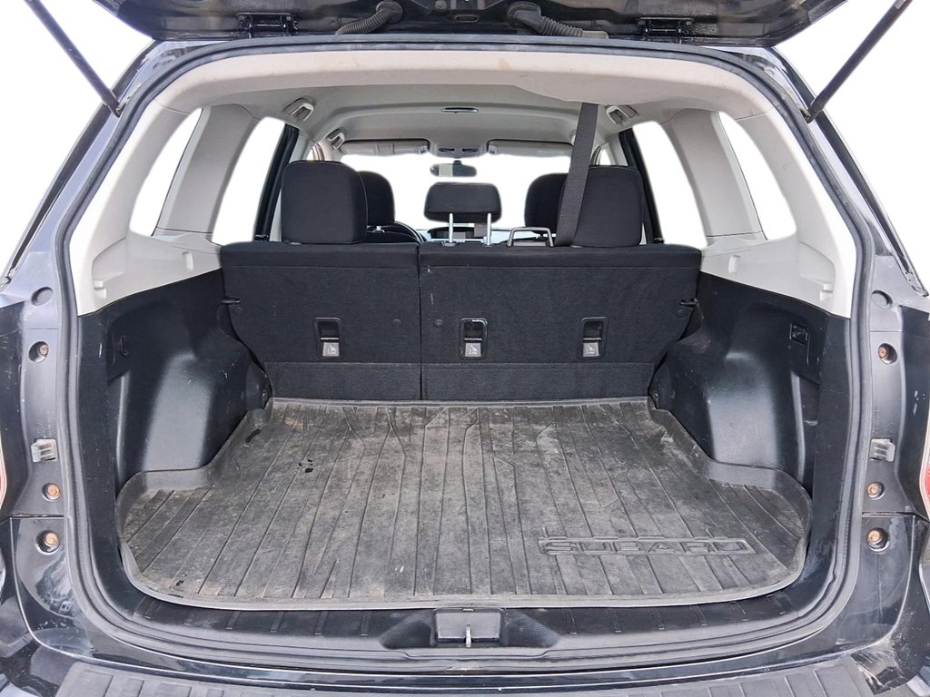 2015 Subaru Forester 2.5i Convenience at in Stratford, Ontario - 6 - w1024h768px