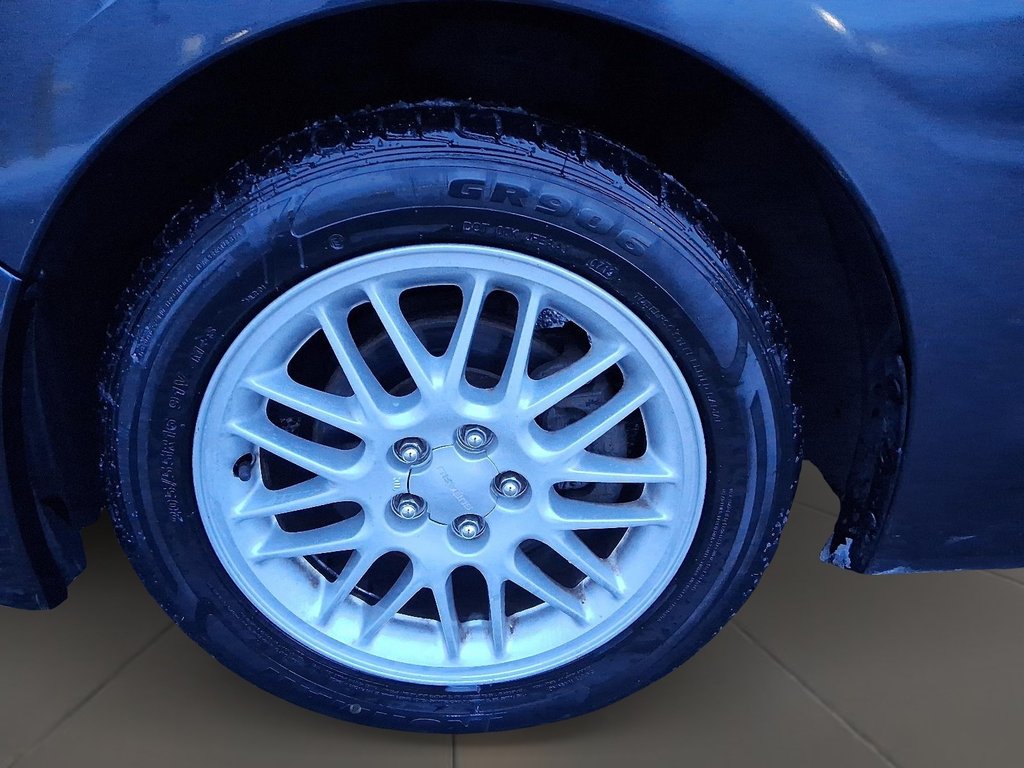 2013 Subaru Impreza 5Dr Limited Pkg 5sp in Stratford, Ontario - 7 - w1024h768px