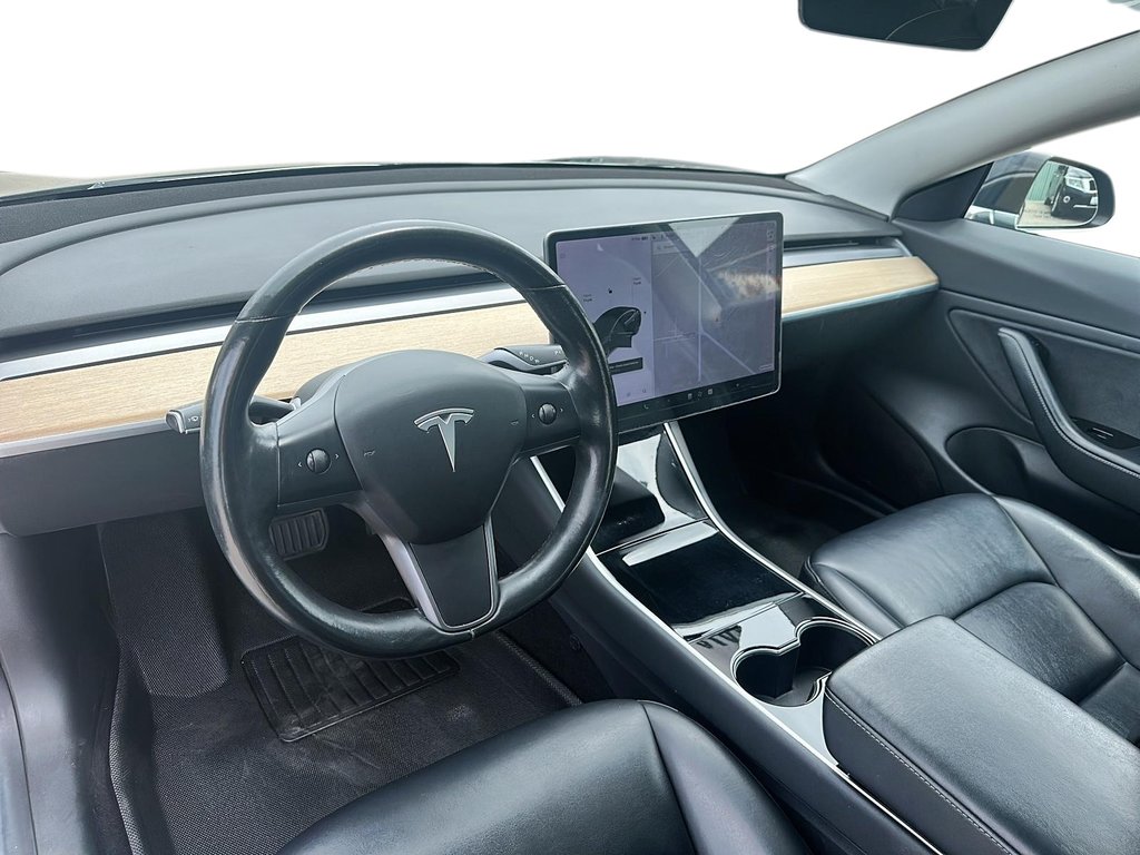 2018 Tesla MODEL 3 in Stratford, Ontario - 8 - w1024h768px