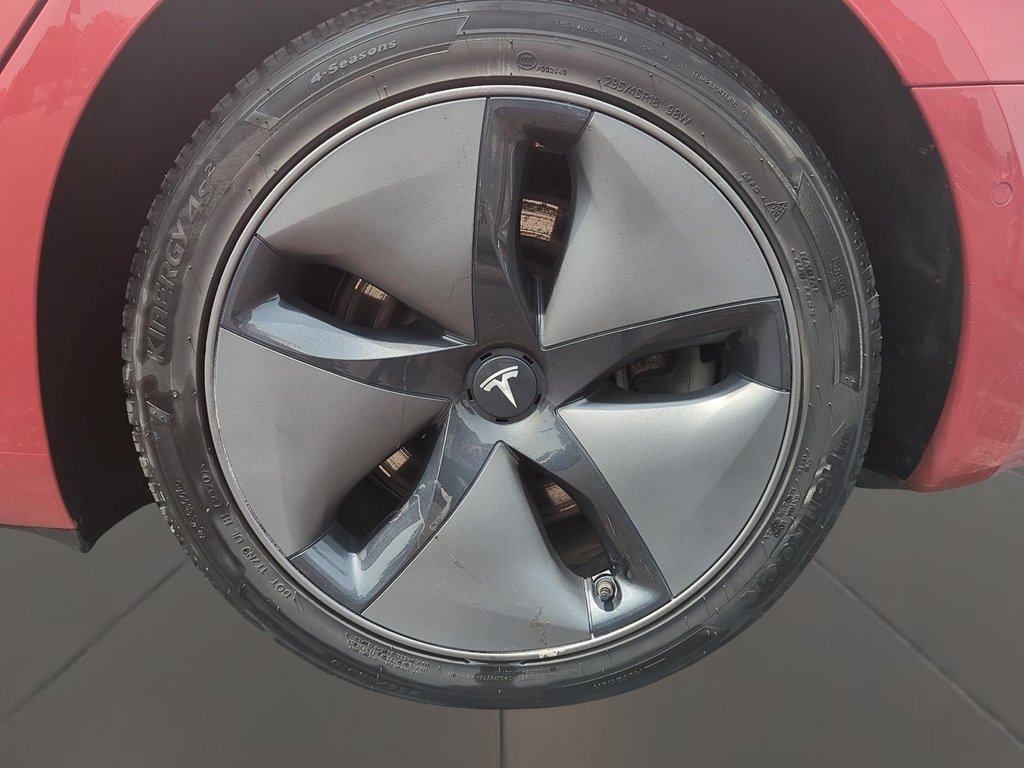2018 Tesla MODEL 3 in Stratford, Ontario - 7 - w1024h768px
