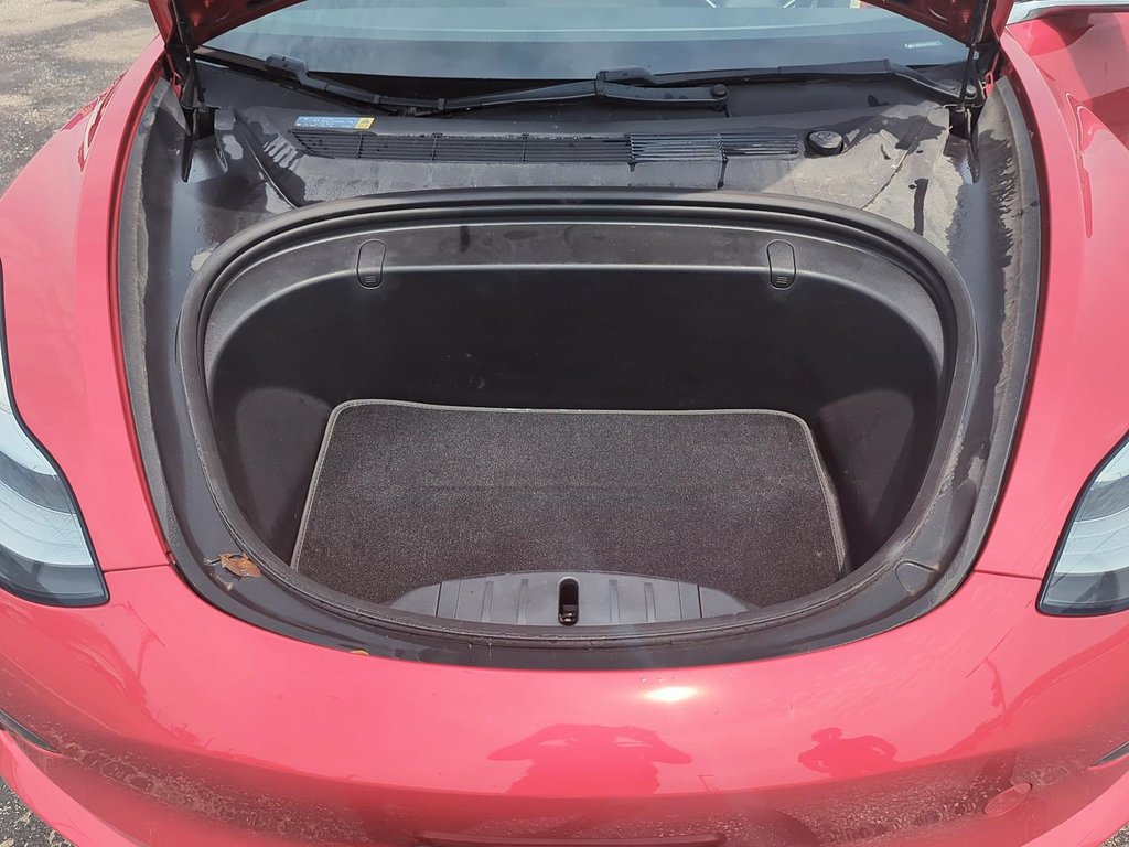 2018 Tesla MODEL 3 in Stratford, Ontario - 8 - w1024h768px