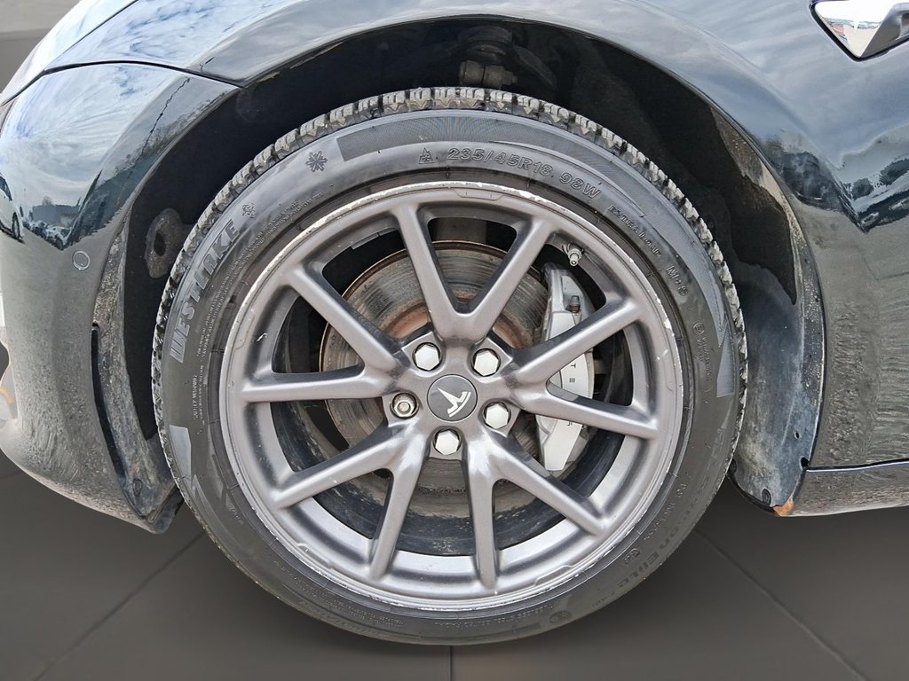 2019 Tesla Model 3 Long Range AWD in Stratford, Ontario - 7 - w1024h768px