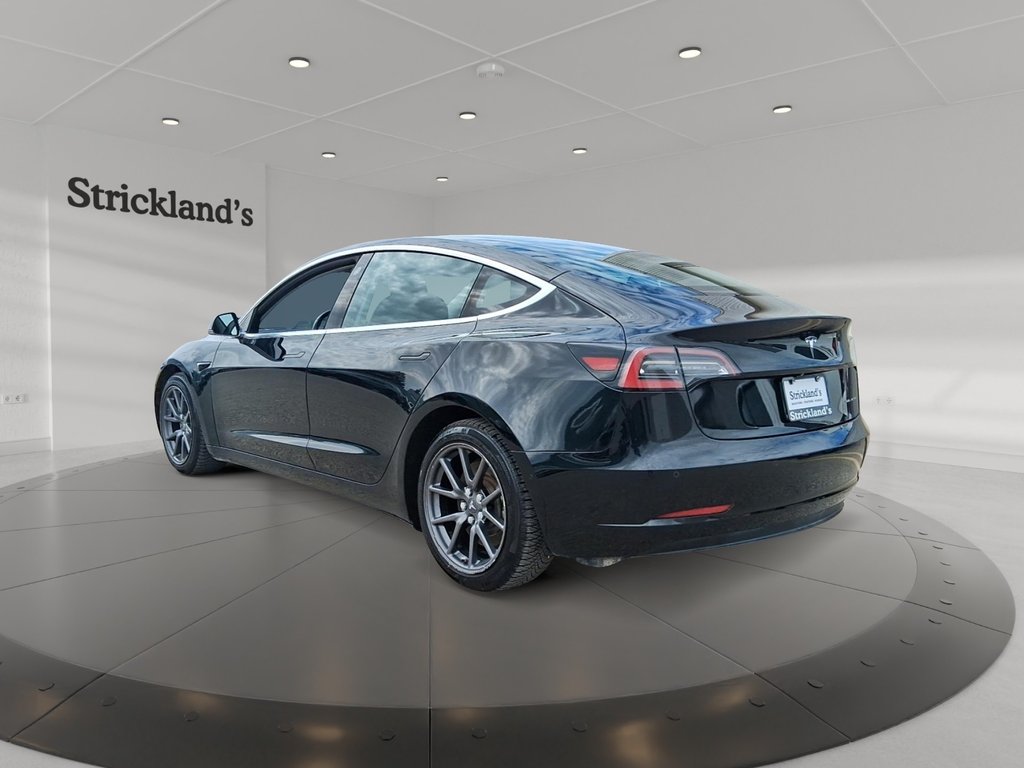 2019 Tesla Model 3 Long Range AWD in Stratford, Ontario - 4 - w1024h768px