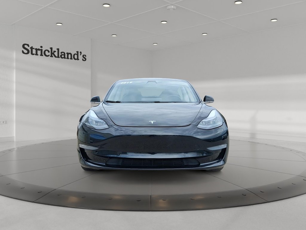 2019 Tesla Model 3 Long Range AWD in Stratford, Ontario - 2 - w1024h768px