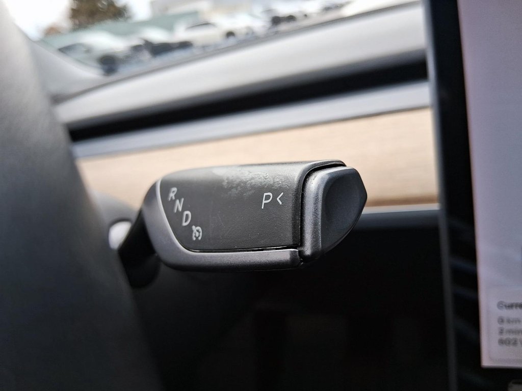 2019 Tesla Model 3 Long Range AWD in Stratford, Ontario - 16 - w1024h768px