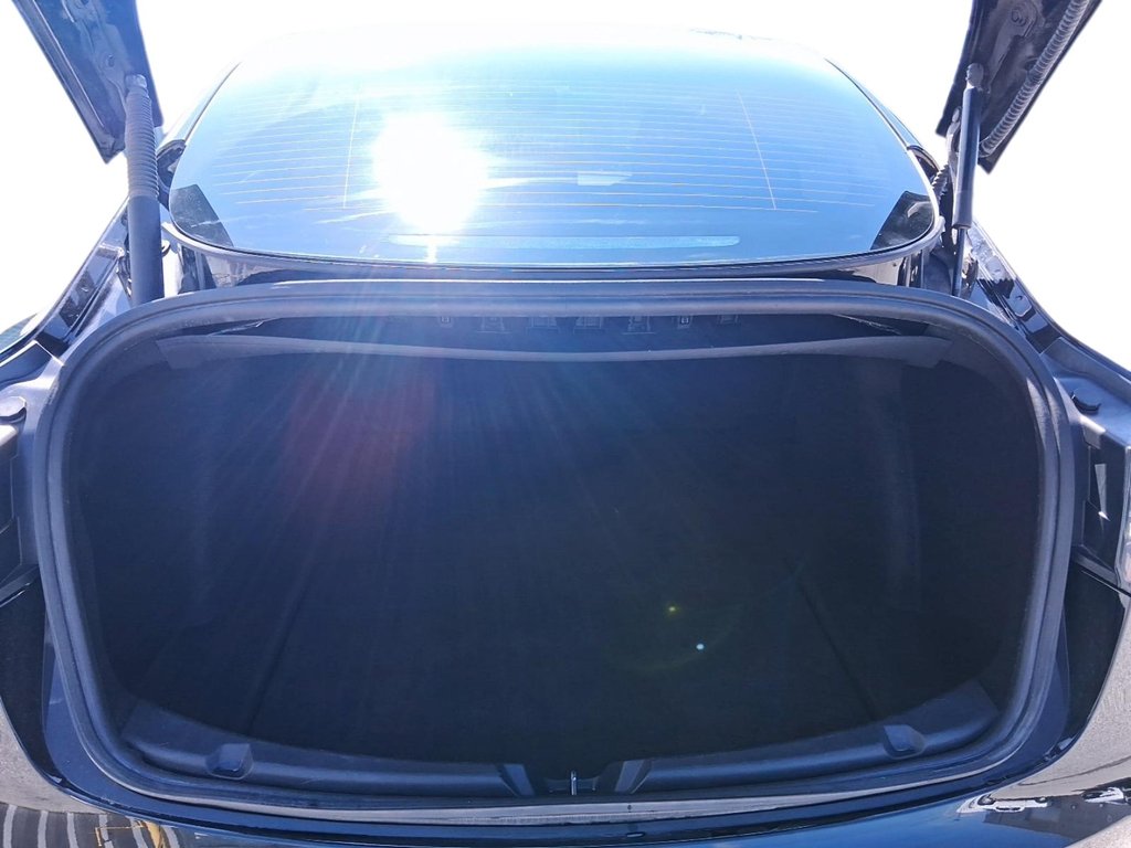2021 Tesla Model 3 Standard Range Plus in Stratford, Ontario - 6 - w1024h768px