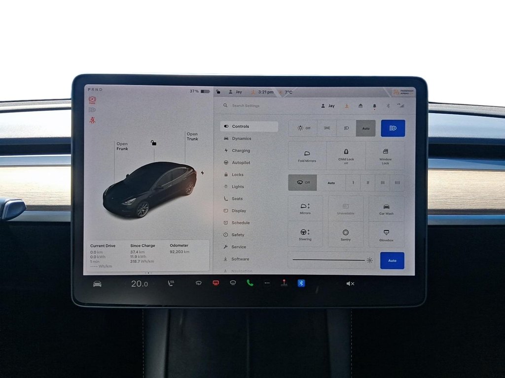 2021 Tesla Model 3 Standard Range Plus in Stratford, Ontario - 15 - w1024h768px