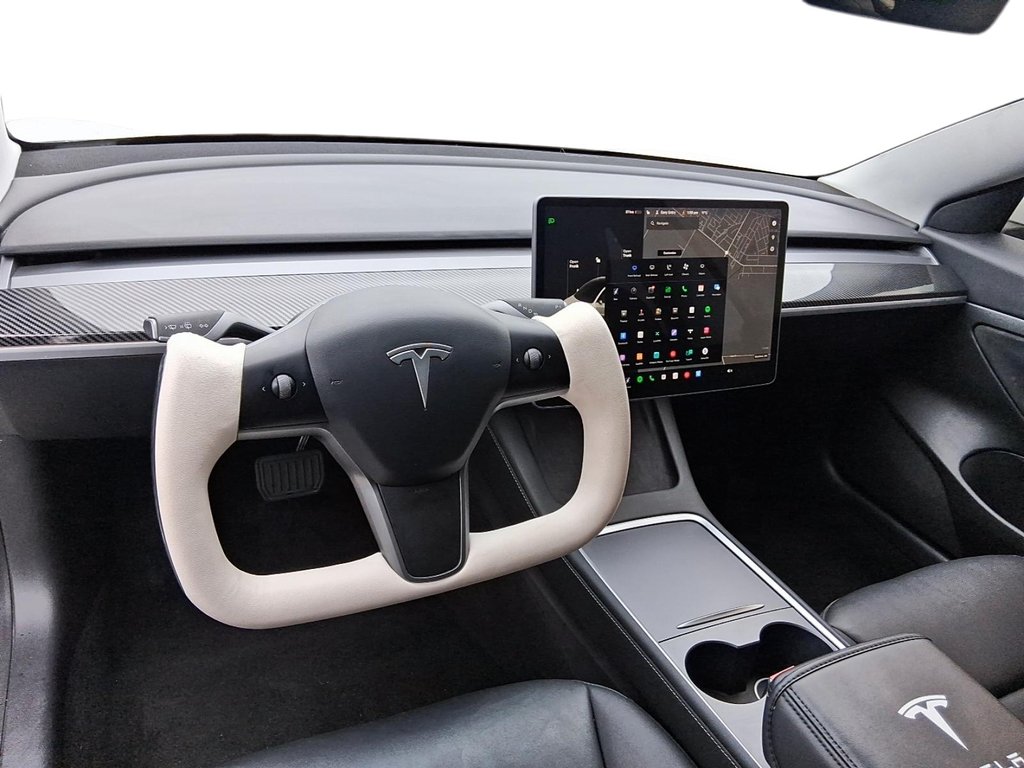 2021 Tesla Model 3 Standard Range Plus in Stratford, Ontario - 11 - w1024h768px