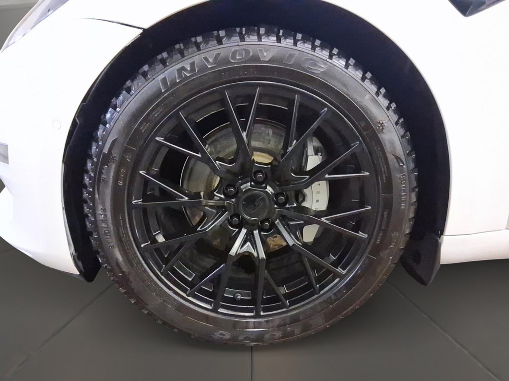 2021 Tesla Model 3 Standard Range Plus in Stratford, Ontario - 8 - w1024h768px