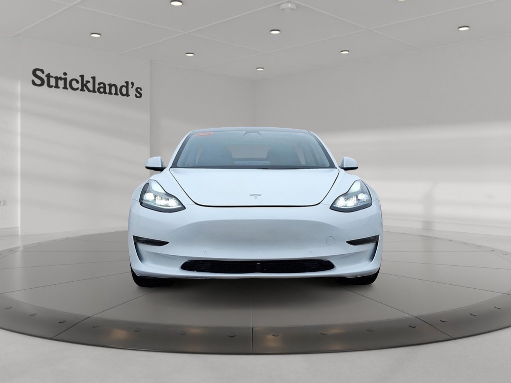 2021 Tesla Model 3 Standard Range Plus in Stratford, Ontario - 2 - w1024h768px
