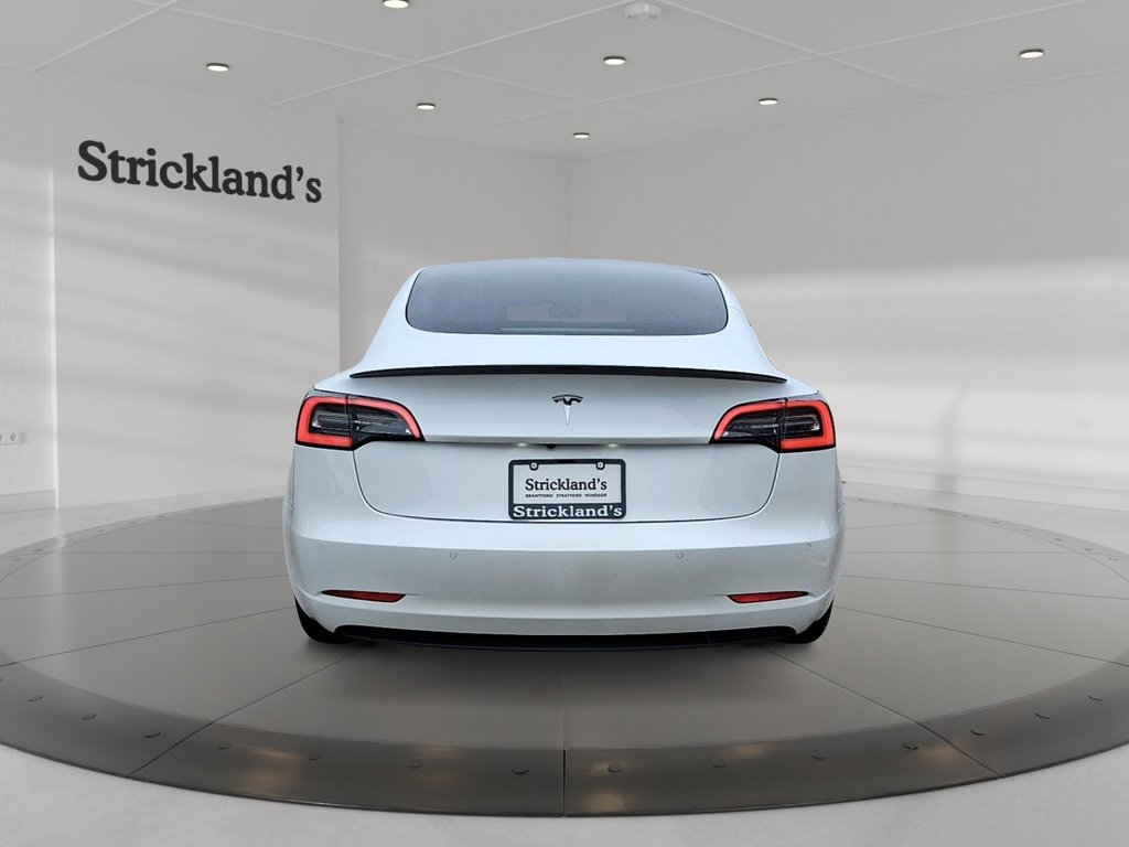 2021 Tesla Model 3 Standard Range Plus in Stratford, Ontario - 3 - w1024h768px