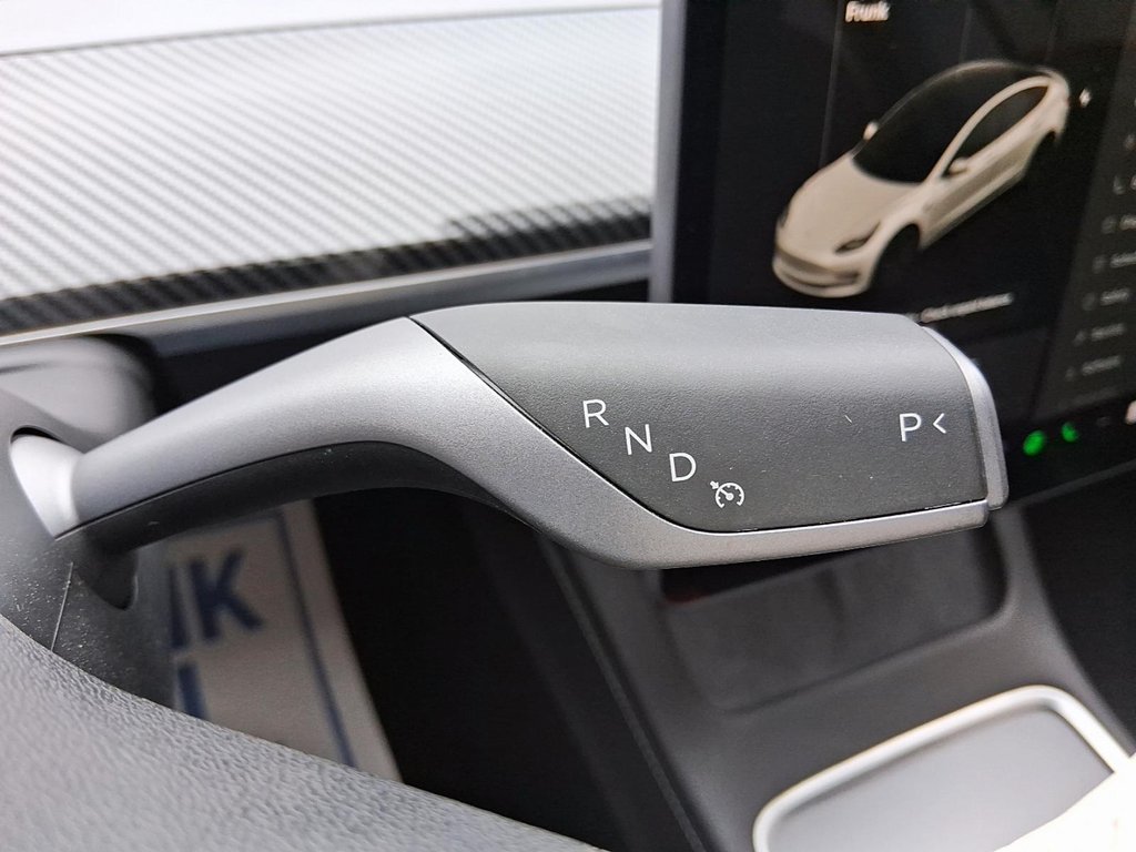 2021 Tesla Model 3 Standard Range Plus in Stratford, Ontario - 16 - w1024h768px
