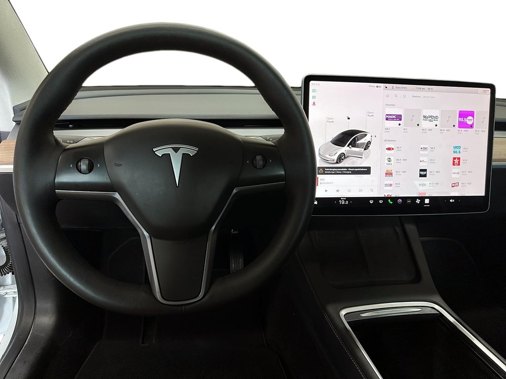 2023 Tesla MODEL 3 Long Range AWD in Stratford, Ontario - 13 - w1024h768px