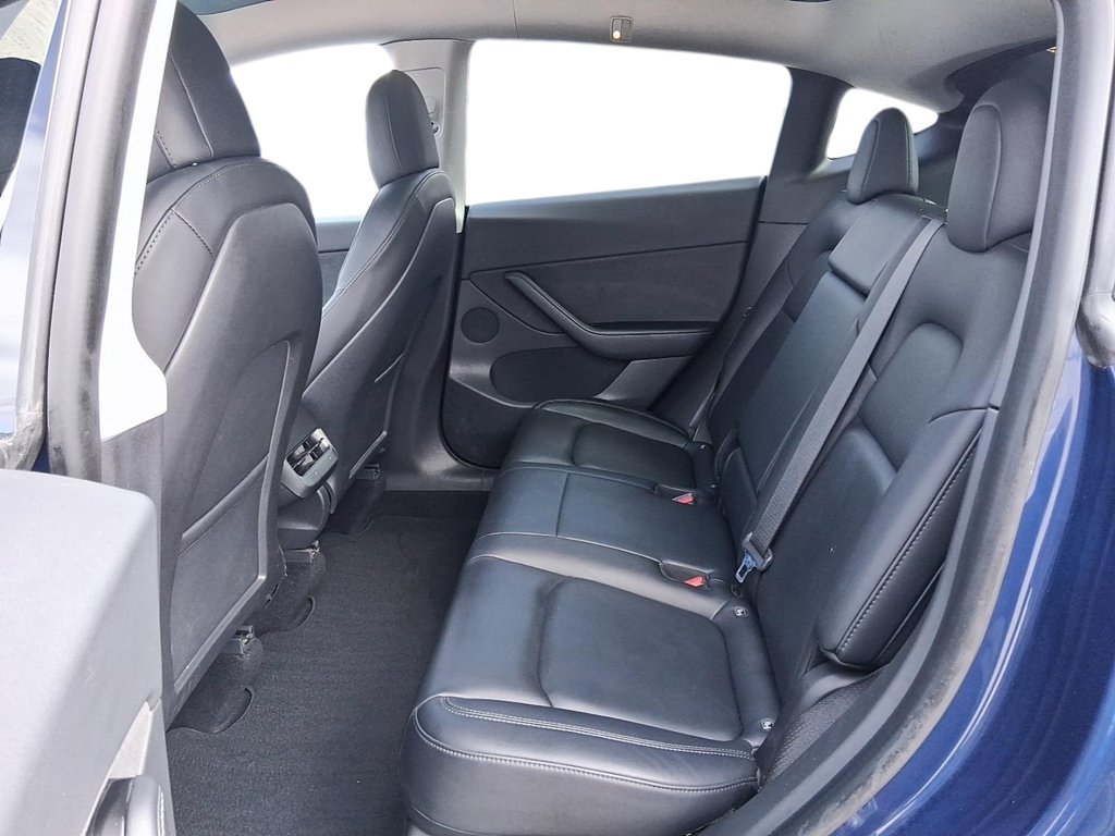 2021 Tesla Model Y Standard Range in Stratford, Ontario - 10 - w1024h768px