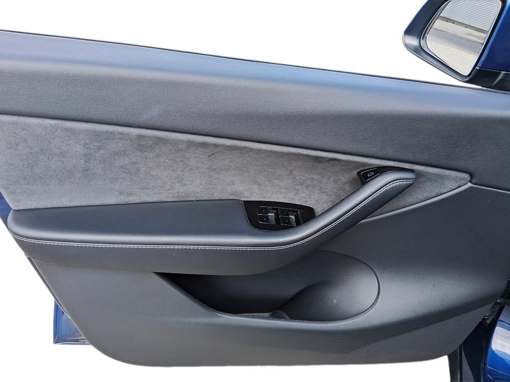 2021 Tesla Model Y Standard Range in Stratford, Ontario - 12 - w1024h768px