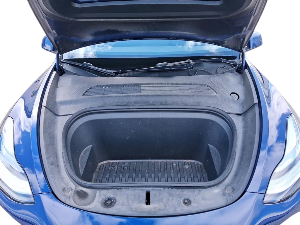 2021 Tesla Model Y Standard Range in Stratford, Ontario - 7 - w1024h768px