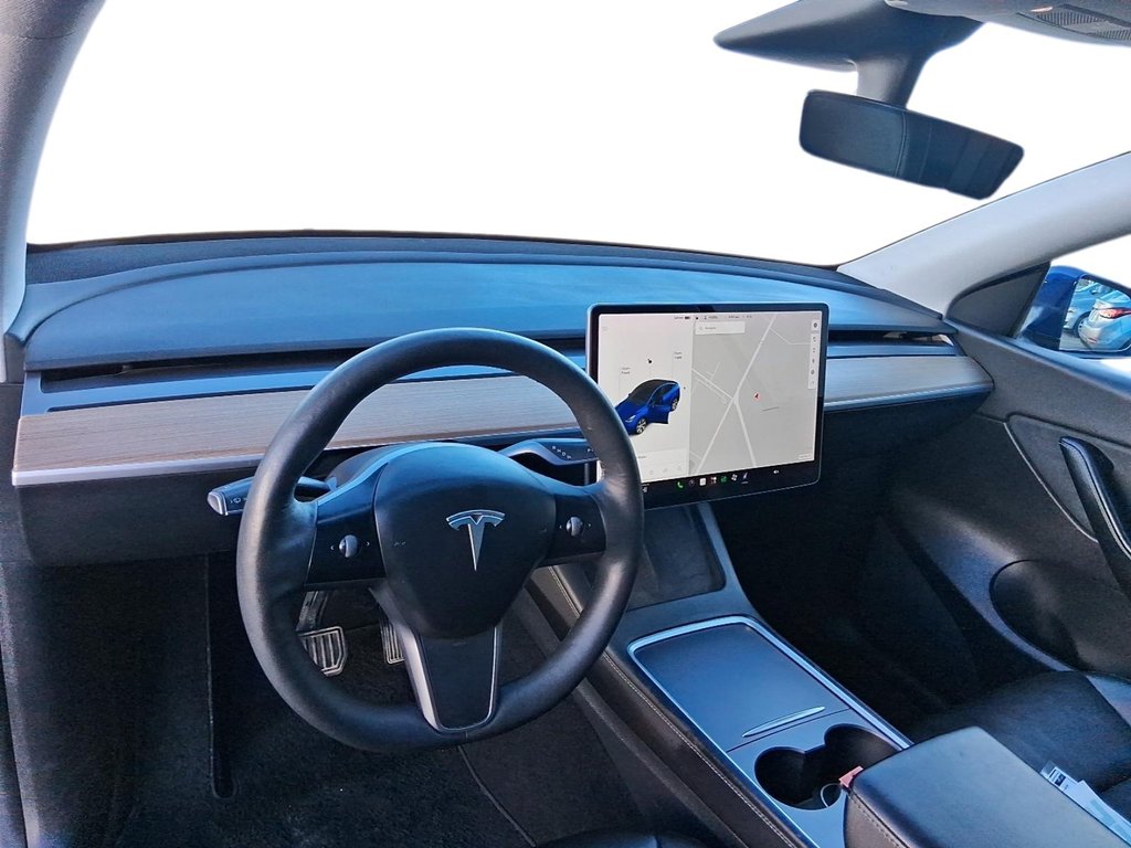 2021 Tesla Model Y Long Range in Stratford, Ontario - 12 - w1024h768px