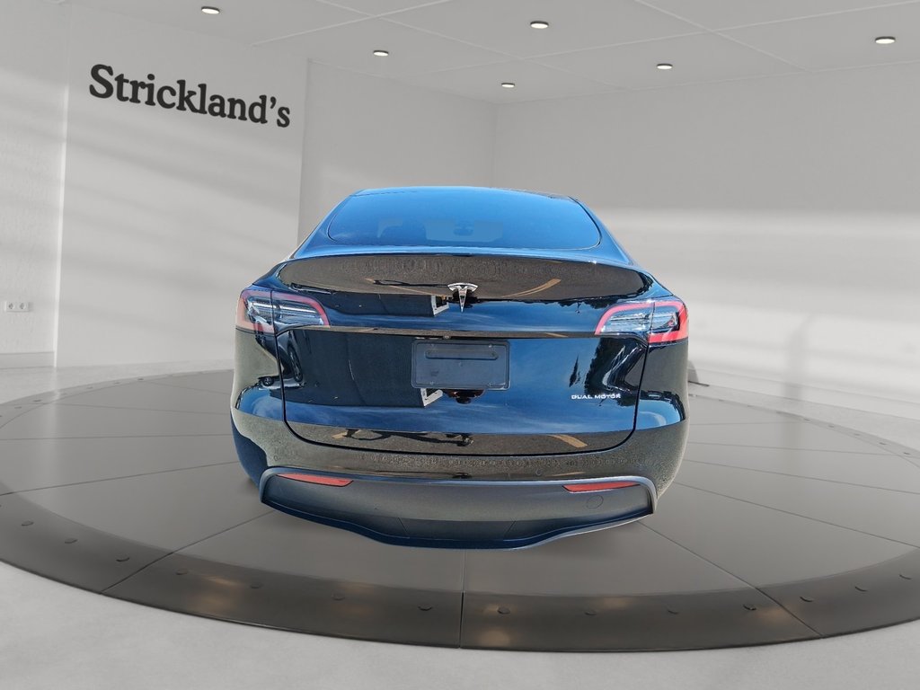 2022 Tesla Model Y Long Range in Stratford, Ontario - 3 - w1024h768px