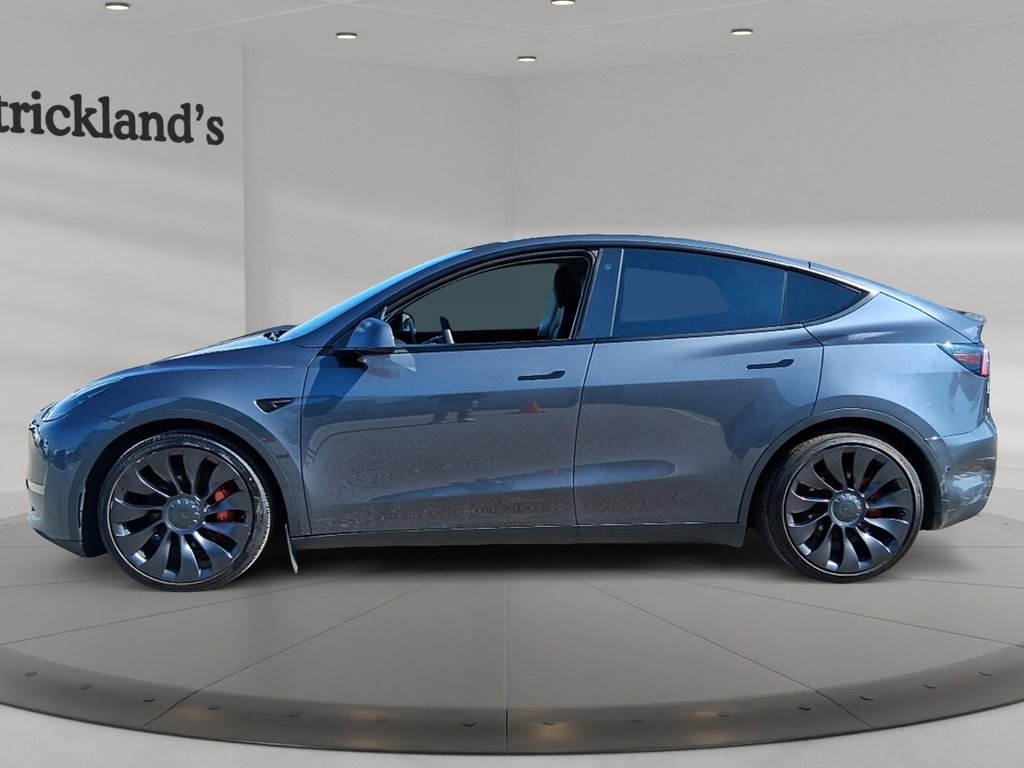 2022 Tesla Model Y Performance in Stratford, Ontario - 5 - w1024h768px